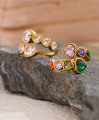 Cœur Soléa | Bague Ouverte Ajustable

Apportez une touche de douceur et d’élégance à votre main avec Cœur Soléa, une bague ouverte réglable ornée d’un cœur délicat en zircon cubique. Sa finition dorée brillante et son design minimaliste en font un bijou chic et tendance, parfait pour toutes les occasions.

L’anneau ajustable s’adapte facilement à différentes tailles de doigt, pour un confort optimal au quotidien. À porter seule pour un look raffiné ou en accumulation pour un style plus audacieux.